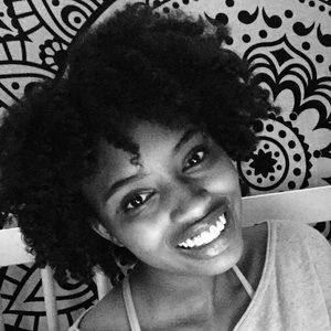 Meet your Posher, Malika